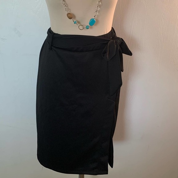 Plus Size Black Pencil Skirt W/Tie Waist Side Split - Picture 3 of 4